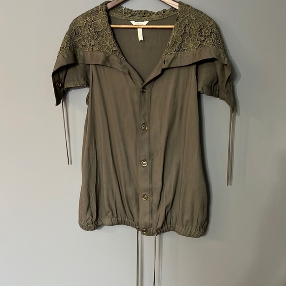 Matilda Jane Olive Green "Ambitious You" Vest Crochet Lace Collar Womens Size S - Picture 2 of 5